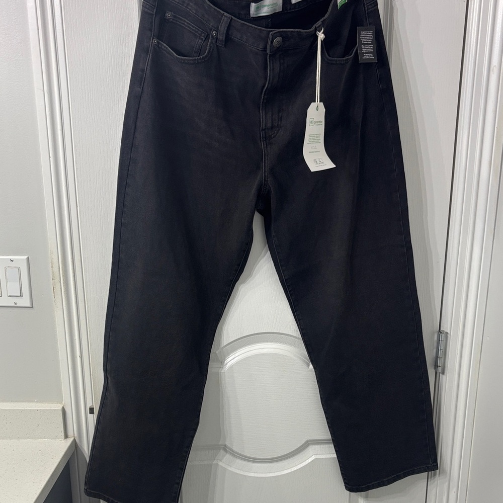 Celebrity Pink Regeneration 90s straight new age comfortable Jeans size 16 NWT